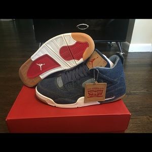 Levi's x Air Jordan 4 Retro Blue Denim Sz 11 UA